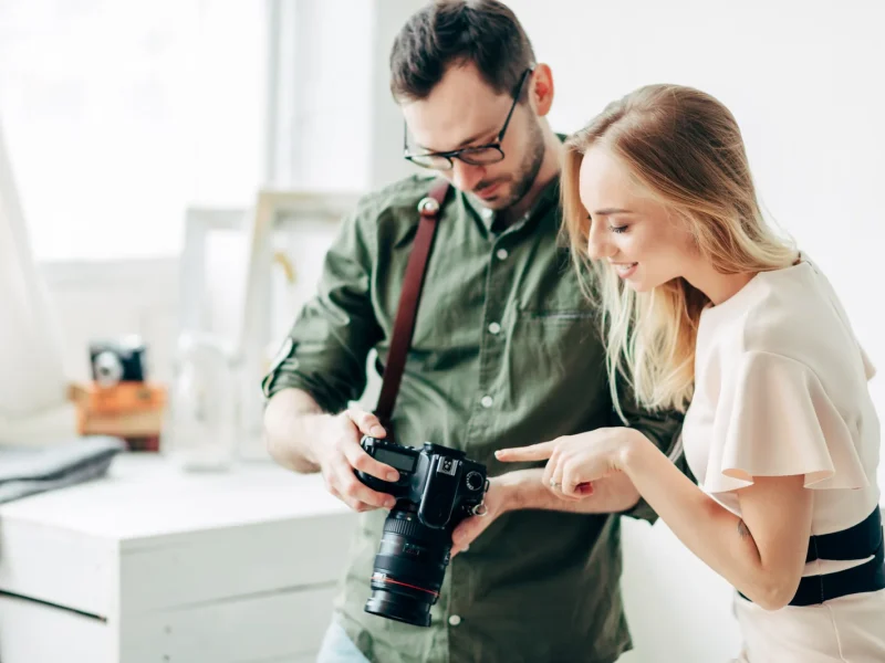 Photographe duo review camera studio clair